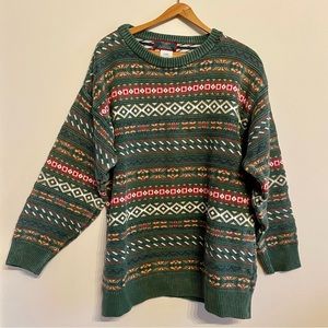 VINTAGE KNIT CREWNECK SWEATER